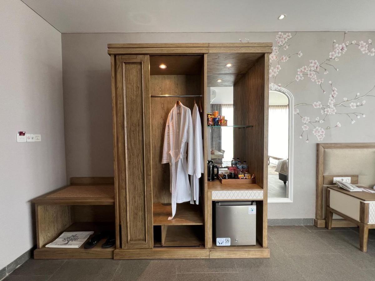 Tabebuya Resto & Resort Kesembu エクステリア 写真