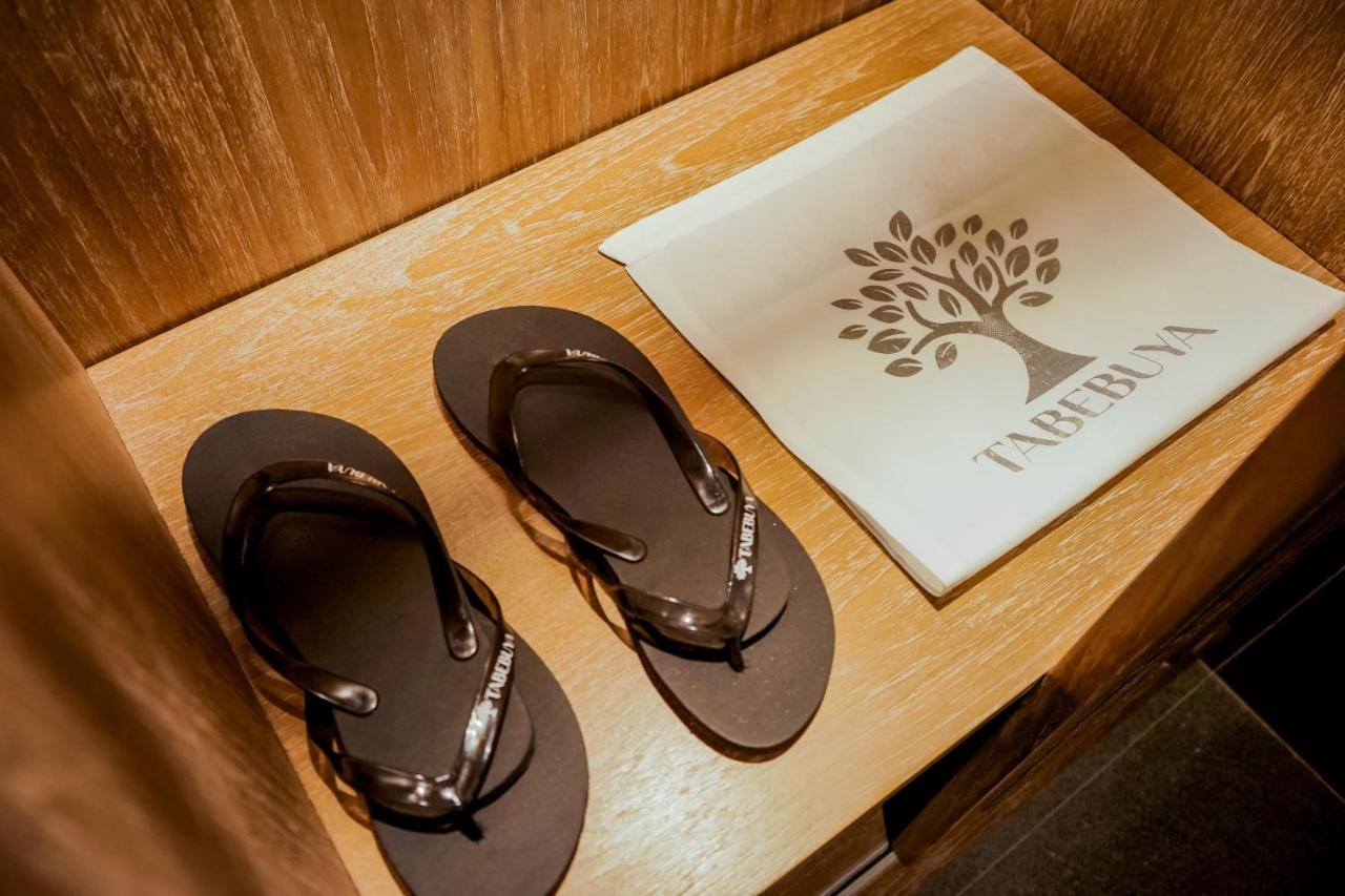 Tabebuya Resto & Resort Kesembu エクステリア 写真